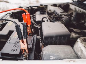 Read more about the article Avoiding Car Battery Jump Start Service