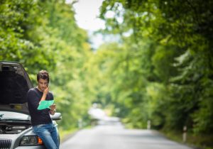 Read more about the article Waiting on a Tow Truck St Louis?  Consider Your Safety First