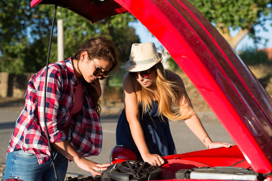 You are currently viewing Car Maintenance Tips For The Summer Heat