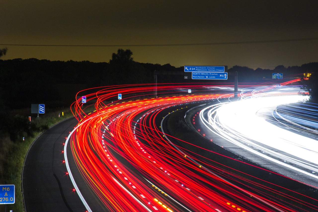 Read more about the article Reasons Why Highway Breakdown Happen & What To Do?