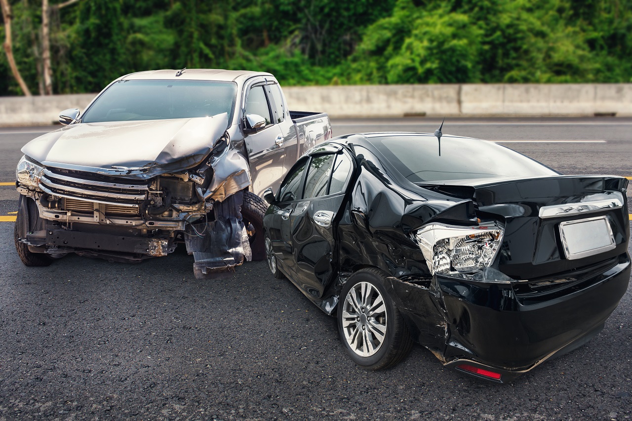 Read more about the article Dealing With Tow Trucks In A Car Accident