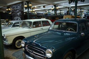 Read more about the article Auto Auction Transport St. Louis: Getting Your Purchased Vehicle Home Safely